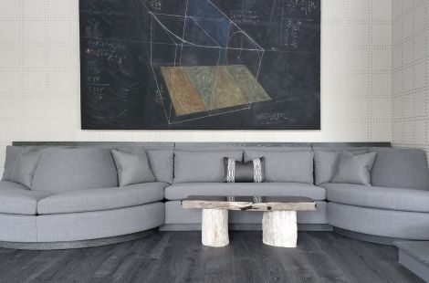 Inviting yet intriguing, our beautiful custom upholstered curved sectional designed by Bespoke by Luigi Gentile. Interiors: Robyn Karp Designs.