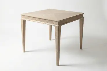 Avalon Game Table