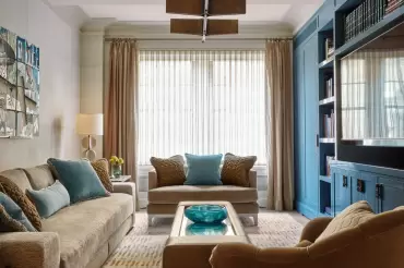 A fun a new approach to our Greenwich sofa. As a custom loveseat it makes astatement while providing additional seating 