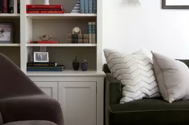 The Greenwich sofa in its quintessential midcentury modern environment. What a treat to see it in its true form!