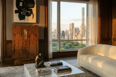 Montaigne Rosewood Cabinet