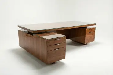 Stratum Executive Desk